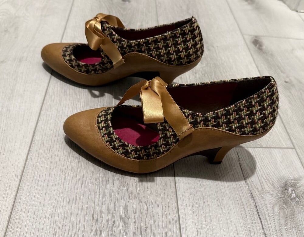 Poetic Licence Heels Standout Canary Tweed Mary Janes Bowtie Sz 39 Vintage Style